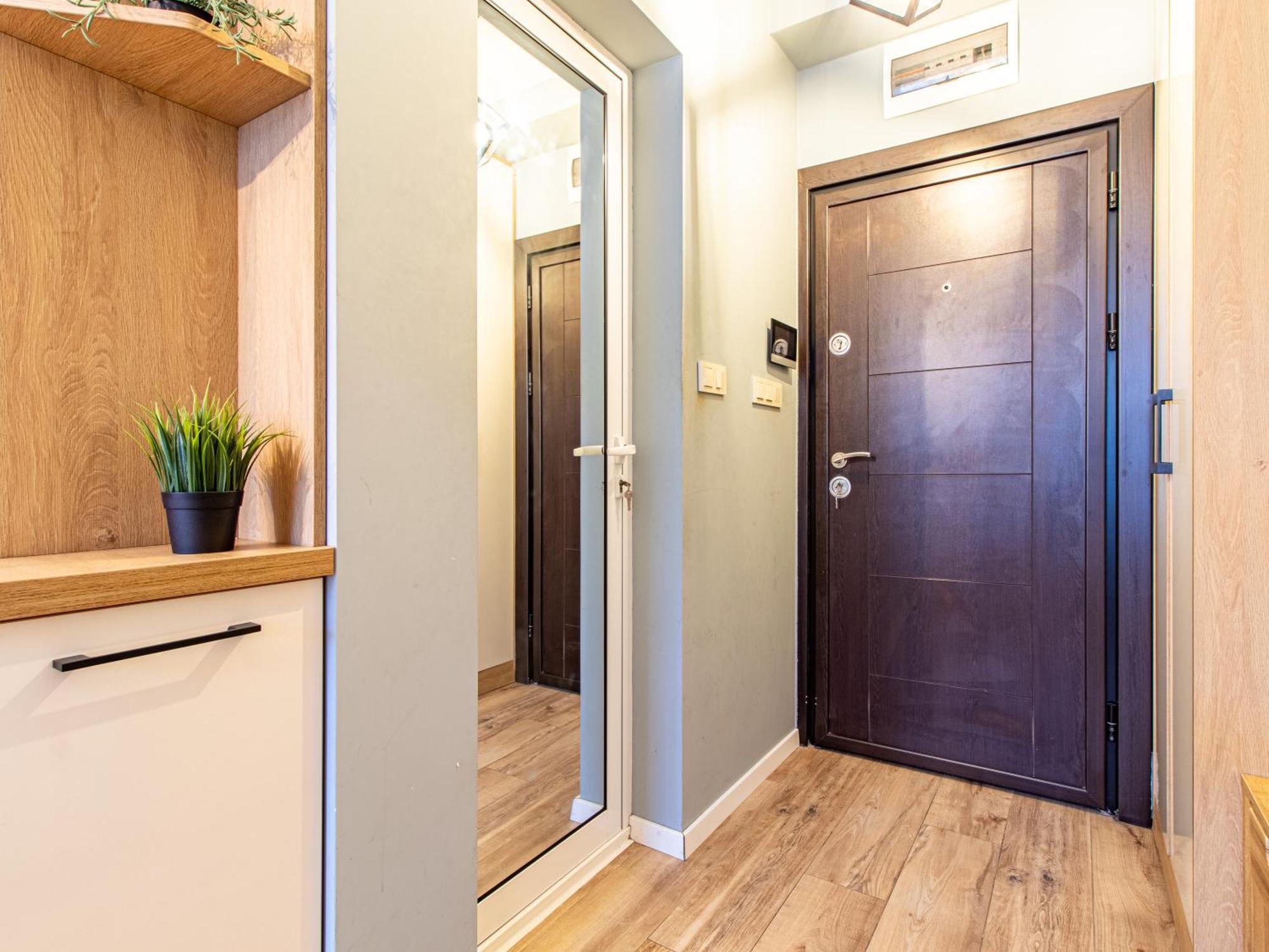 Apartemen & Explore - Sofia